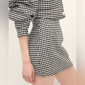 Storets Zendaya Houndstooth Mini Skirt.
